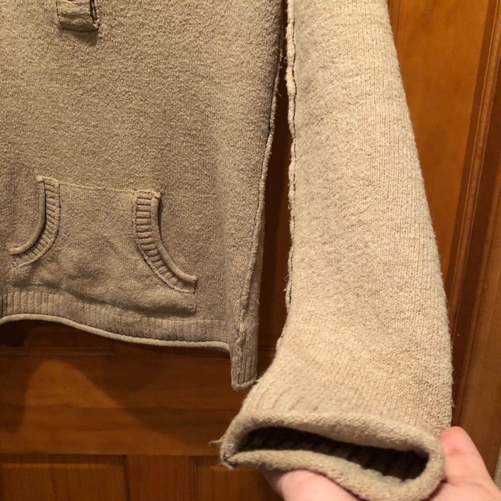 Sweater - Picture 7 of 7